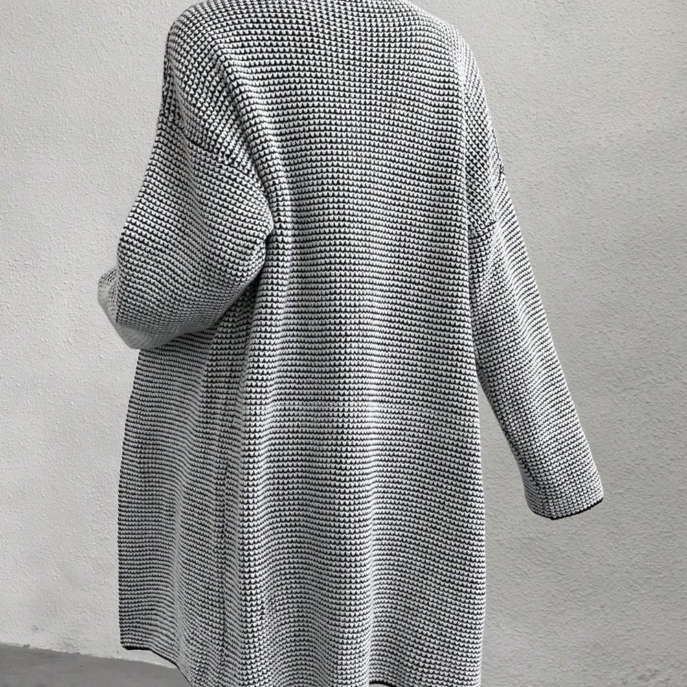 Black And White Casual Womens Turtleneck Drop Shoulder Cardigan & Sweater Dress - Picture 2 of 5
